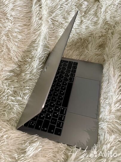 Apple MacBook Pro 13 retina 2017