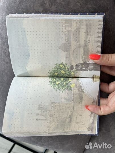 Блокноты ежедневники