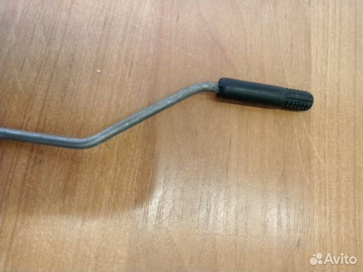 Тяга замка двери передняя правая Volkswagen Passat