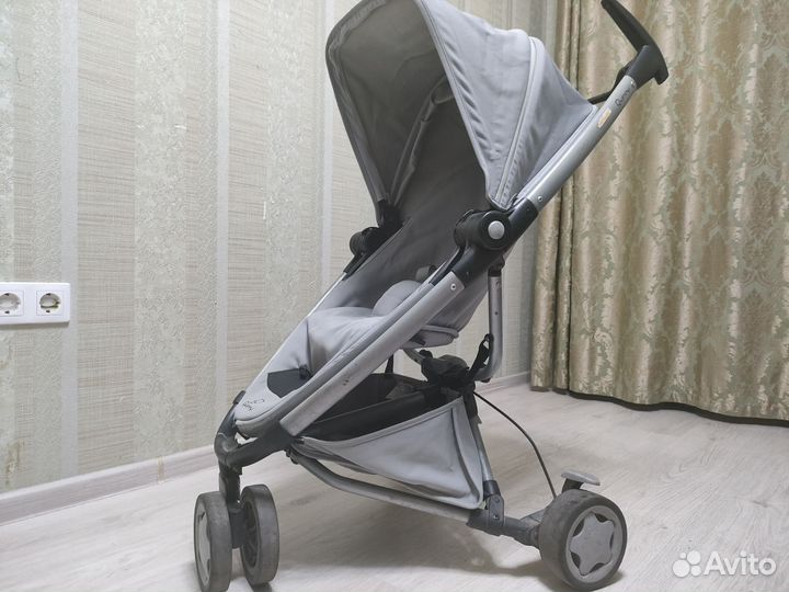 Прогулочная коляска quinny