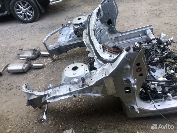 Передний лонжерон Nissan Teana L33