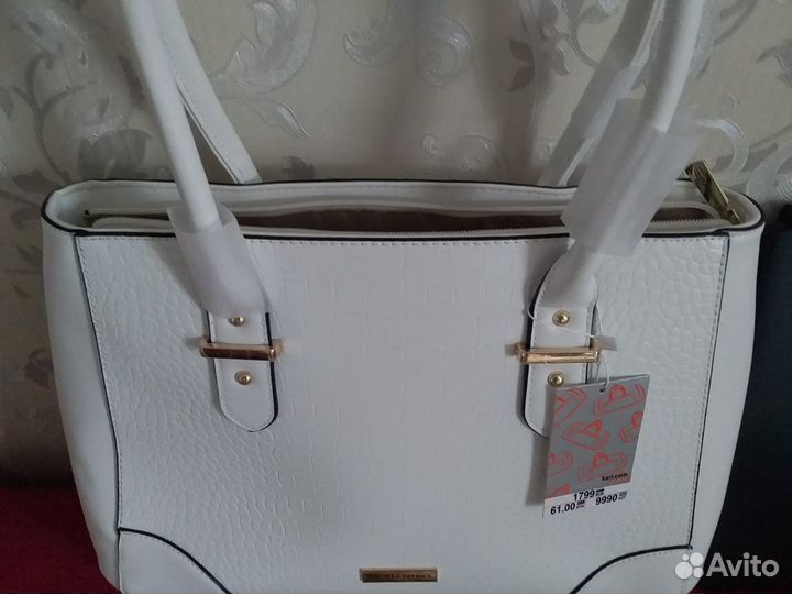 Продаётся сумка