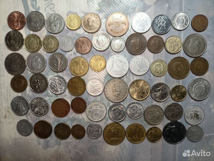 Монеты иностранные 61 шт. без повторов
