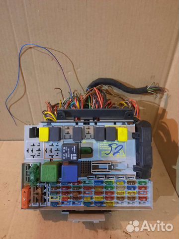 Блок предохранителей Opel Astra G 1.8 Z18XE