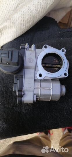 Дросельная заслонка Nissan March