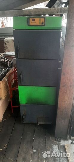 Твердотопливный котел с автоматикой