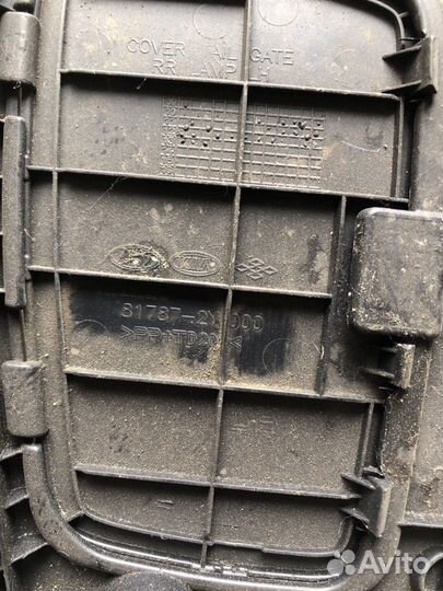 Hyundai ix 35 обшивка крышки багажника