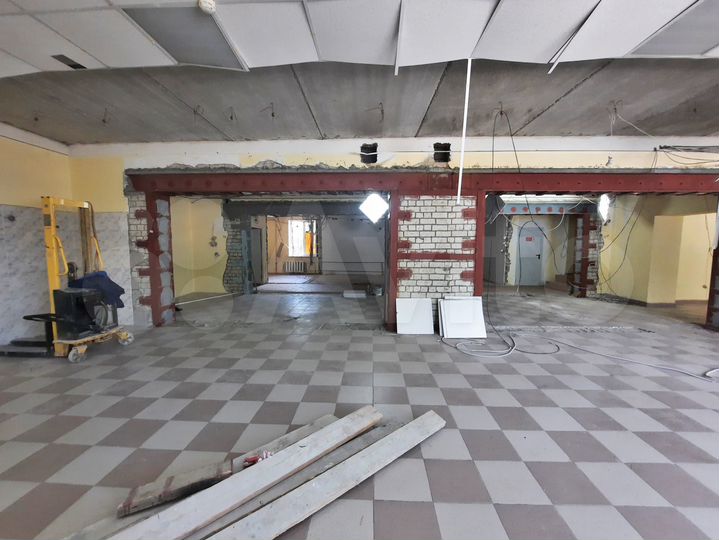 Свободного назначения, 420 м²