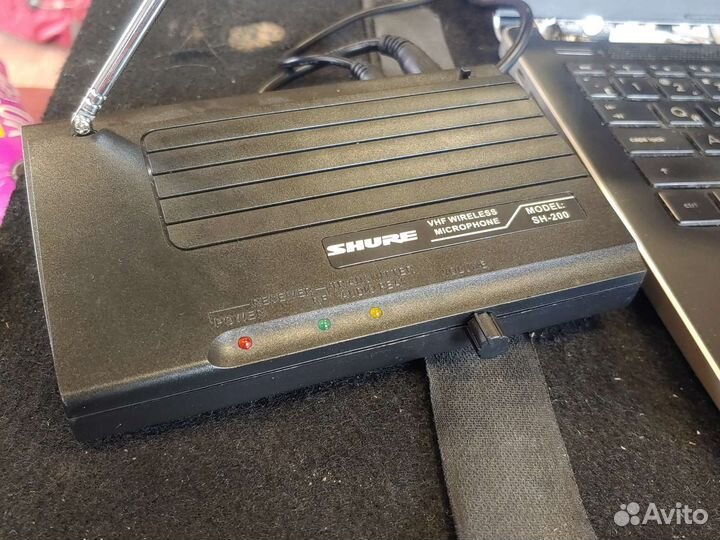 Радиомикрофон shure sh-200