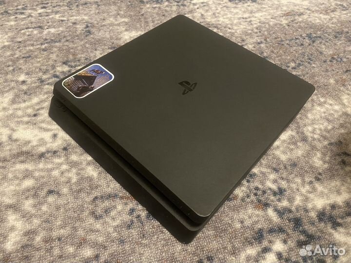 Sony playstation 4 slim