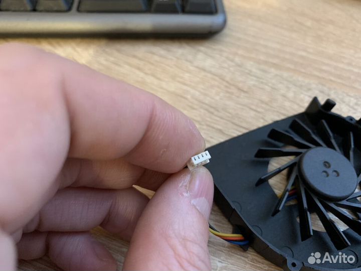 Кулер для ноутбука HP новый