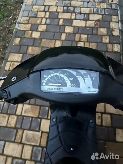Скутер Suzuki Lets2