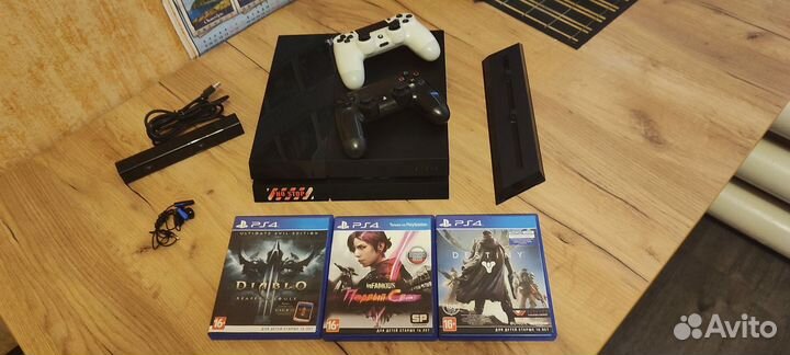 Sony playstation 4