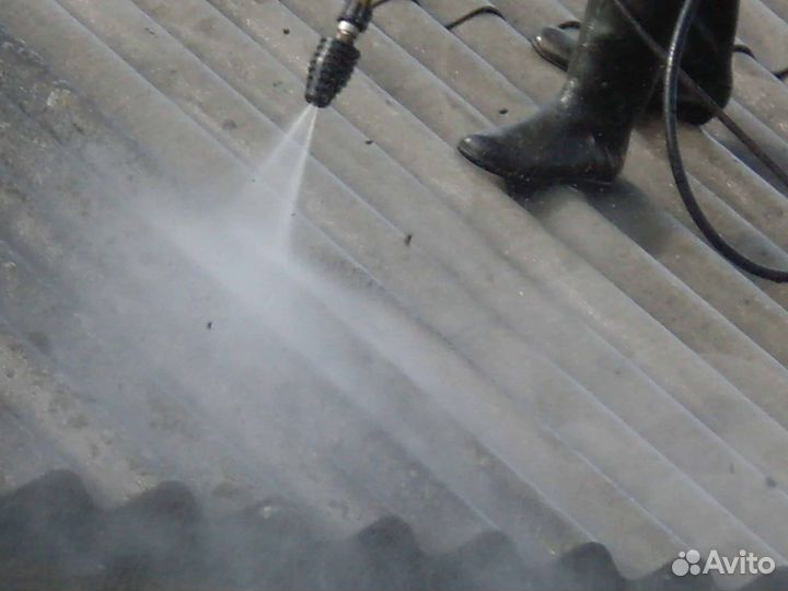 Мойка крыш, покраска шифера и кровли