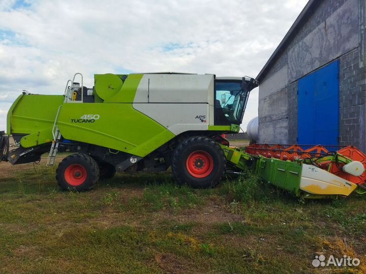 Комбайн Claas Tucano, 2012