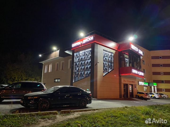 Viatti Brina Nordico V-522 185/60 R15 84T