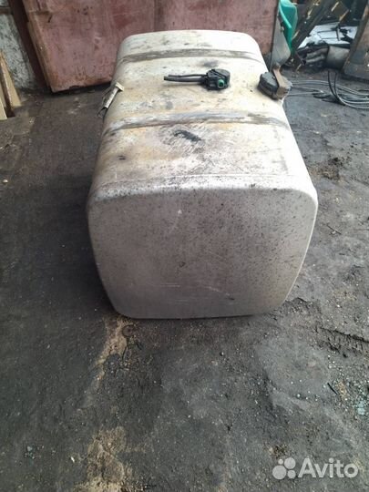 Топливный бак DAF XF 105 2008