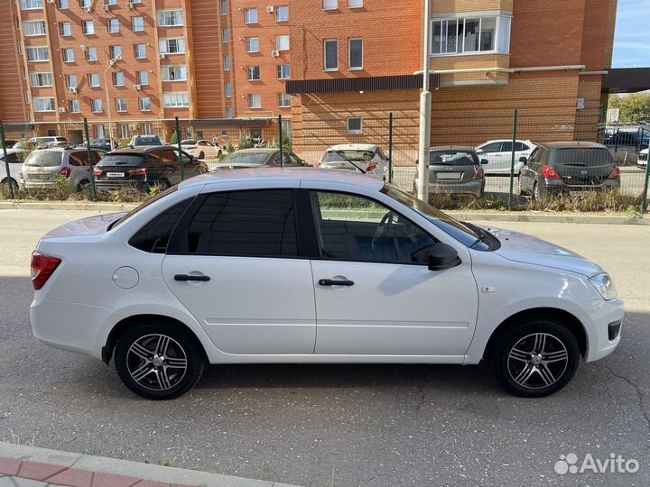 LADA Granta 1.6 МТ, 2018, 105 000 км