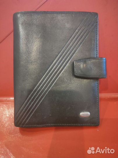 Кожаная обложка для документов и блокнота Petek