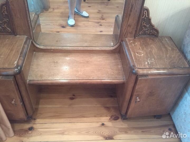 Винтажное зеркало