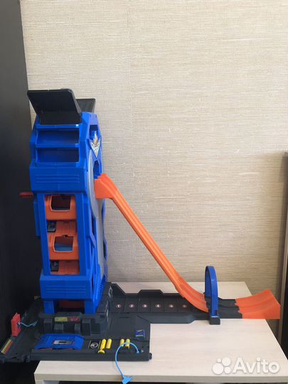 Хот вилс гараж