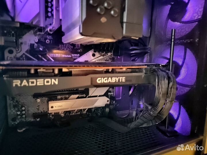 Gigabyte Radeon RX6700 XT