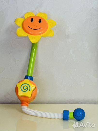 Игрушка для ванной на присосках