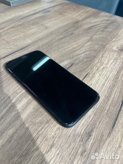 iPhone Xr, 128 ГБ