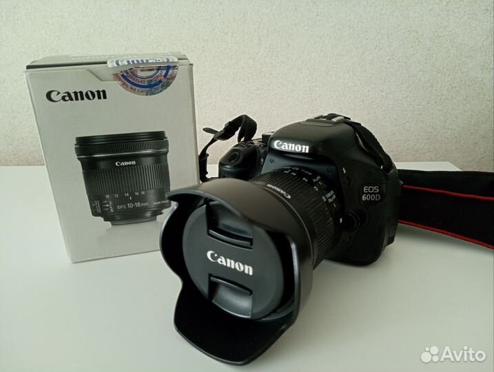 Canon EOS 600 D