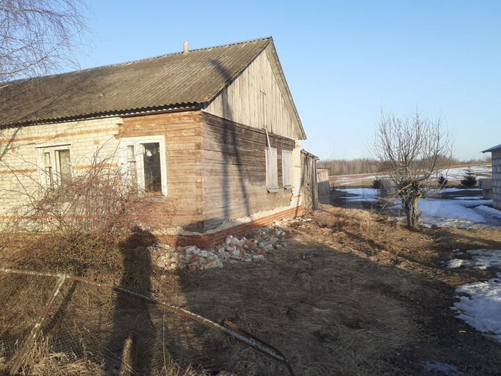 Дом 188 м² на участке 1 сот.