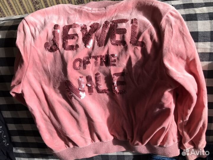 Одежда для девочки лет 6-8