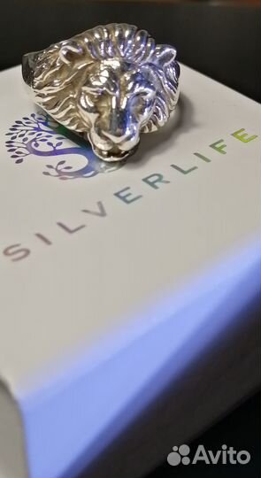 Кольцо печатка из серебра Лев