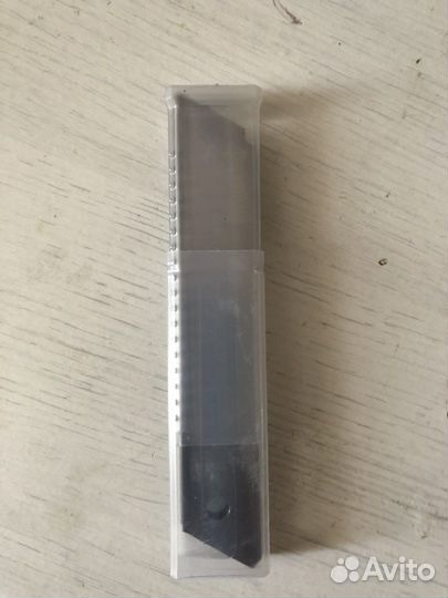 Лезвие для канцелярского ножа