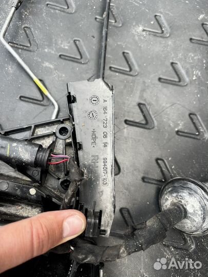 Замок двери A 164 723 06 14