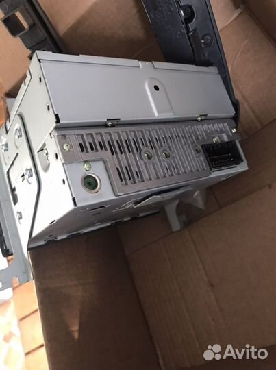 Штатная автомагнитола Santa Fe 2006-2009