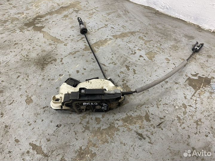 Передний правый стеклоподъемник VW Polo sedan