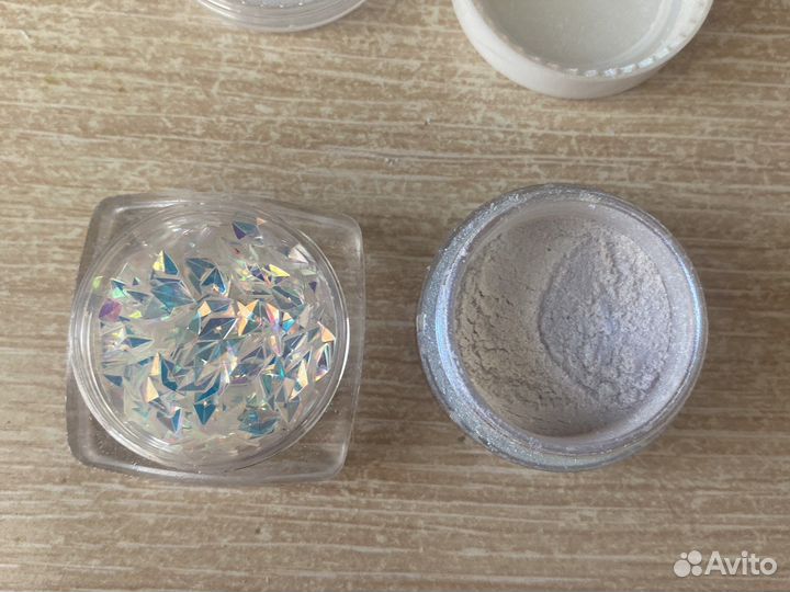 Для дизайна ногтей