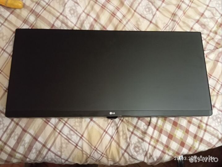Монитор LG 21/9 25 дюймов