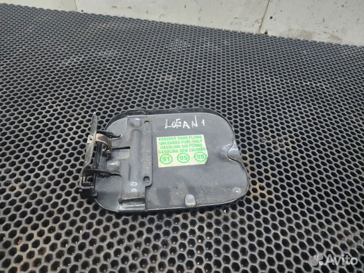 Лючок бензобака Renault Logan 2005-2014