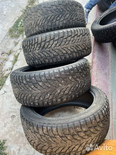 Nokian Tyres Hakkapeliitta 9 235/45 R18
