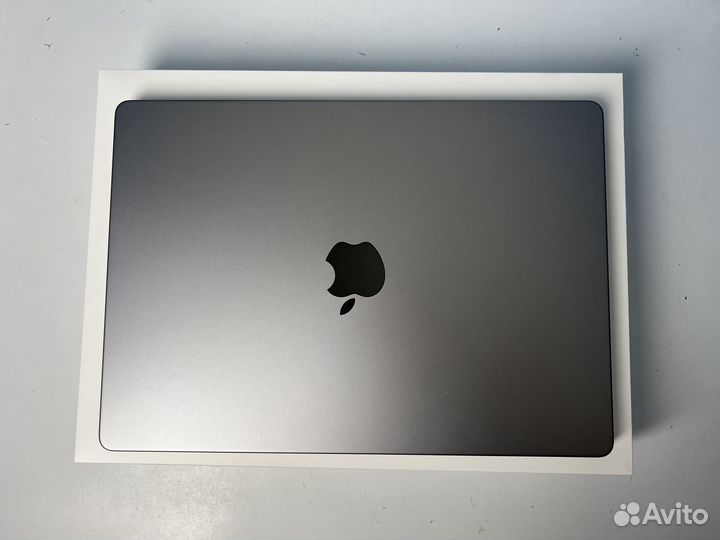 MacBook Pro 14 2021 512Gb Space Gray, идеал