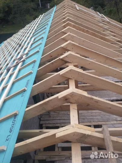 Бригада строителей