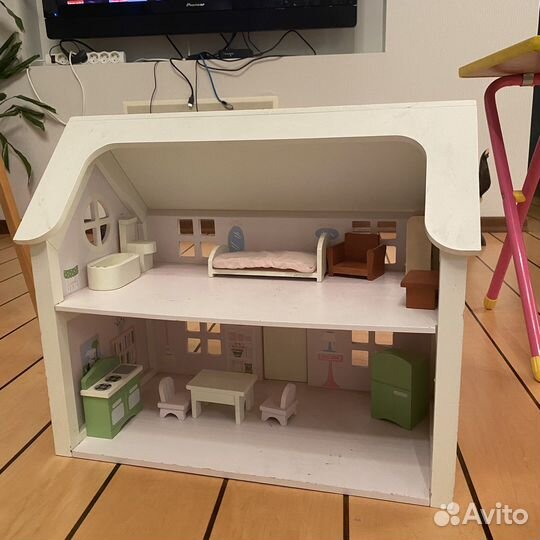 Кукольный домик