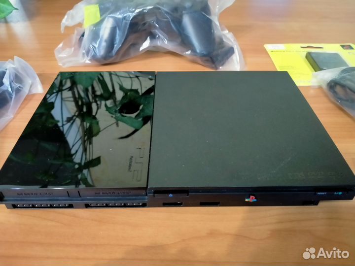 Sony PlayStation 2 Slim (scph-90008)