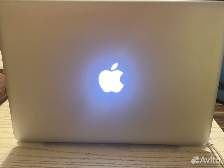 Ноутбук MacBook Pro
