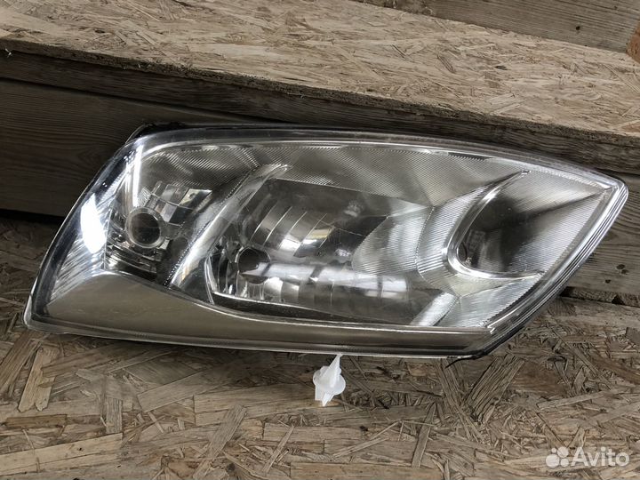 Фара LADA granta