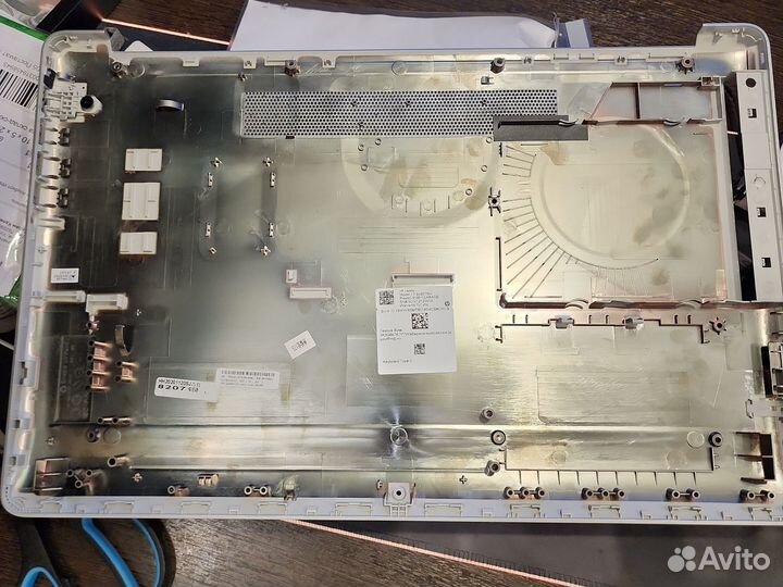Hp 17by-2076ur поддон, крышка матрицы
