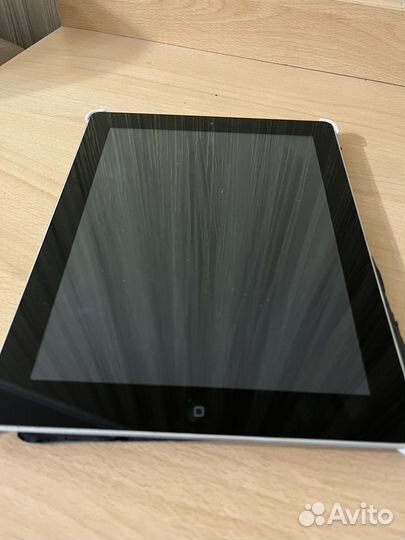 Планшет Apple iPad 4 WiFi 16GB A1458