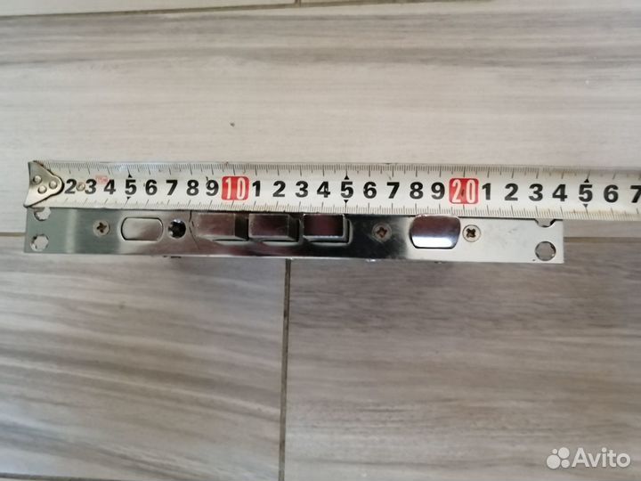 Замок врезной три фиксатора