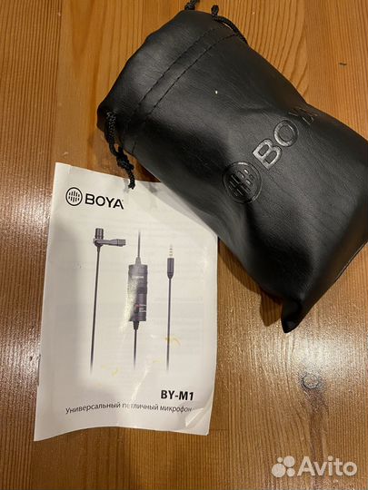 Петличный микрофон boya